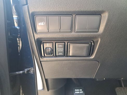 Used 2018 Nissan Armada SL w/ Moonroof Package RWD image 31