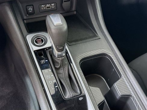 Used 2024 Nissan Sentra SV FWD image 15