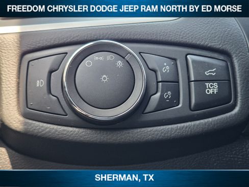 Used 2022 Ford Edge ST-Line AWD/4WD image 16
