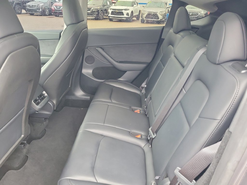 Used 2025 Tesla Model Y Performance AWD/4WD image 21