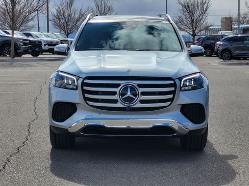 Used 2024 Mercedes-Benz GLS 450 4MATIC image 2