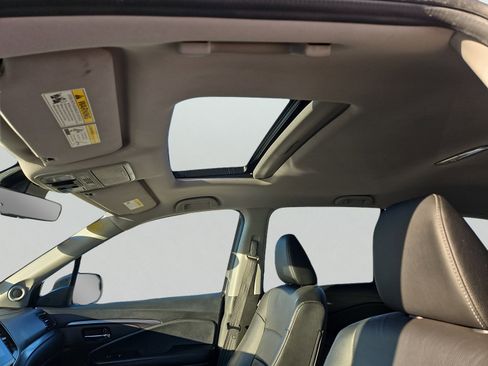 Certified 2022 Honda Pilot Special Edition image 8