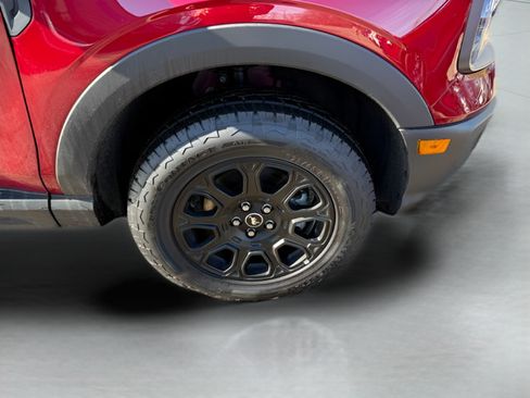 Used 2025 Ford Bronco Sport Badlands AWD/4WD image 30
