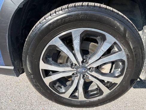 Certified 2023 Subaru Forester Limited AWD/4WD image 10