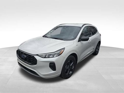 Used 2024 Ford Escape ST-Line image 9