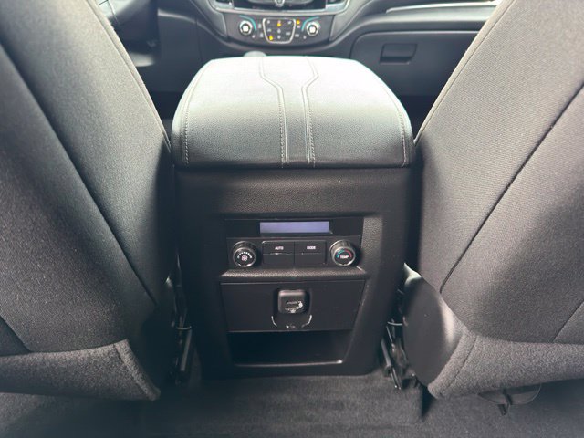 Certified 2023 Chevrolet Traverse LT w/ Rear Camera Mirror Package AWD/4WD image 10