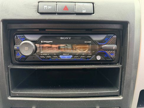 Used 2014 Ford F150 XLT image 53