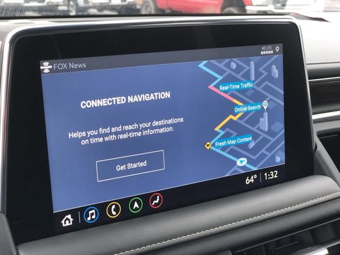 Used 2021 Chevrolet Tahoe Premier w/ Premium Package image 23