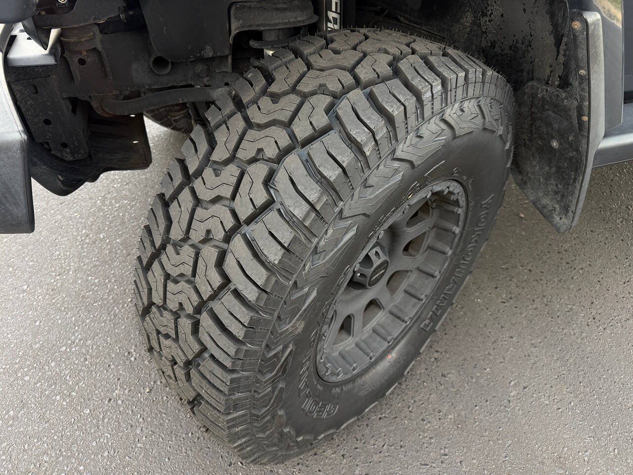 Used 2018 Jeep Wrangler Unlimited Sahara w/ Connectivity Group AWD/4WD image 40
