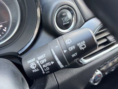 Used 2018 MAZDA CX-9 Touring image 12