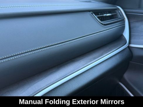 New 2026 Jeep Grand Cherokee Limited Reserve image 22