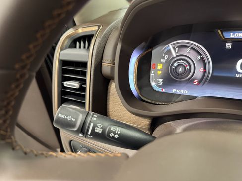 Used 2025 RAM 3500 Longhorn image 33