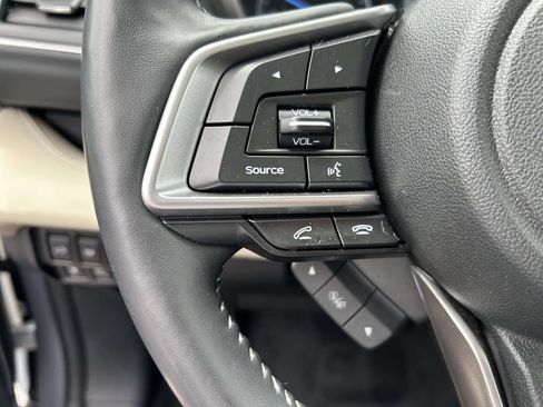 Used 2022 Subaru Ascent Touring AWD/4WD image 25