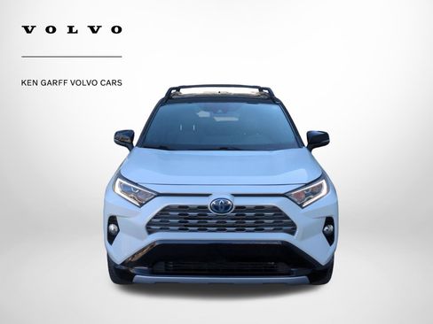 Used 2020 Toyota RAV4 XSE w/ XSE Grade Weather Package image 9