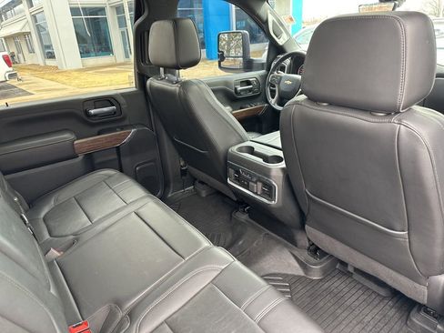 Used 2020 Chevrolet Silverado 2500 High Country w/ Z71 Off-Road Package image 23