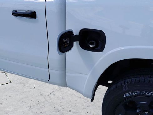 New 2026 RAM 1500 Big Horn AWD/4WD image 23