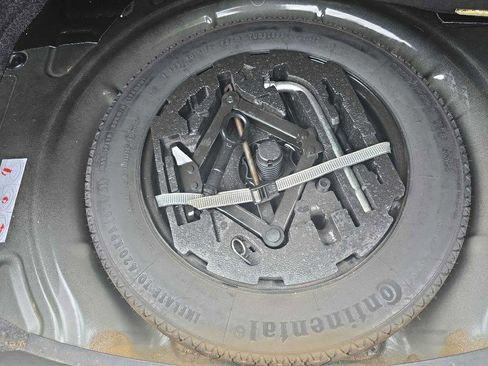 Used 2012 Volkswagen Beetle 2.0T image 25