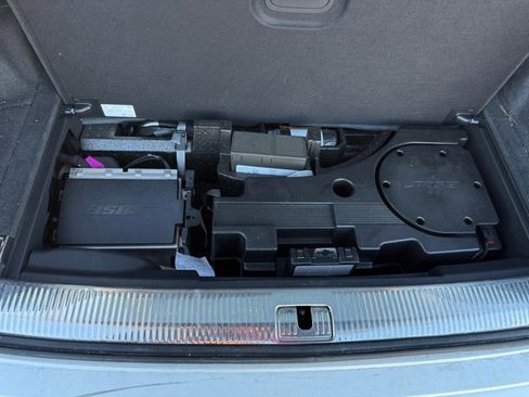 Used 2017 Audi Q7 3.0T Prestige image 29