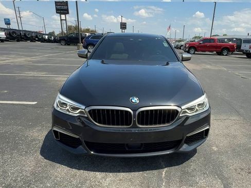 Used 2020 BMW M550i xDrive image 3