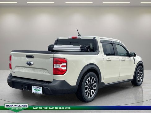 Used 2024 Ford Maverick Lariat image 5