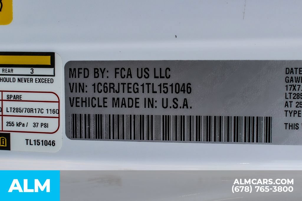 Used 2026 Jeep Gladiator Mojave AWD/4WD image 34
