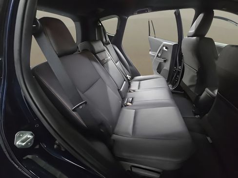 Used 2018 Toyota RAV4 SE AWD/4WD image 23