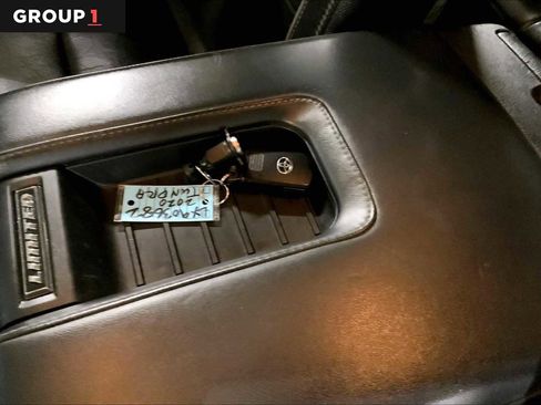 Used 2020 Toyota Tundra Limited image 14