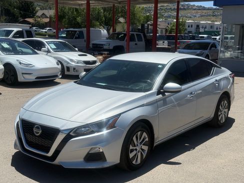 Used 2020 Nissan Altima 2.5 S AWD/4WD image 8