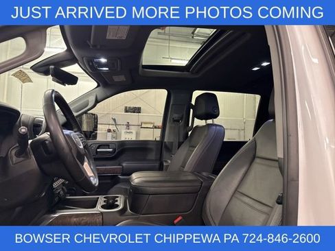 Used 2023 GMC Sierra 2500 Denali w/ Denali Ultimate Package image 2