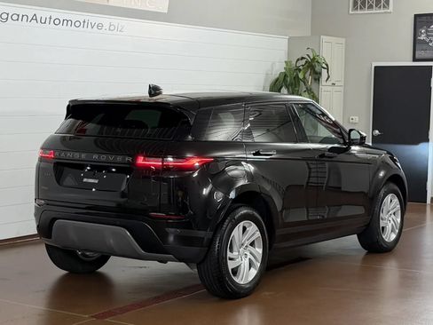 Used 2026 Land Rover Range Rover Evoque S AWD/4WD image 3