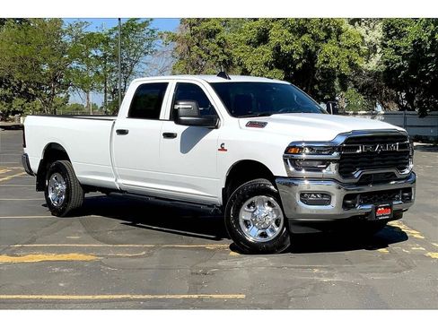 New 2025 RAM 2500 Tradesman image 2
