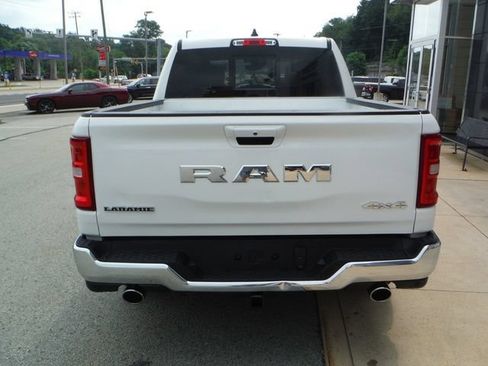 Used 2026 RAM 1500 Laramie AWD/4WD image 12