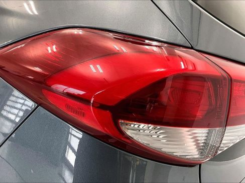 Used 2018 Hyundai Tucson SE AWD/4WD image 29