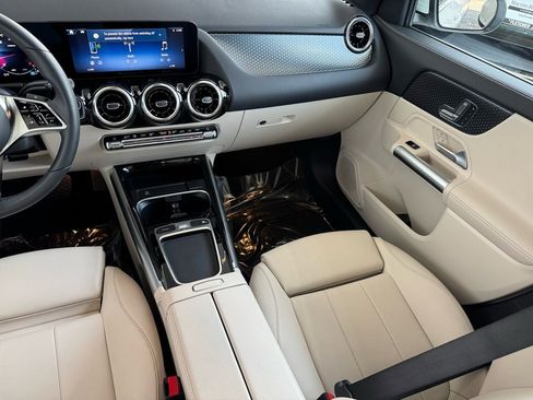 Certified 2026 Mercedes-Benz GLA 250 image 16