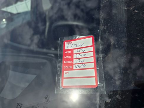 Used 2025 BMW X3 xDrive30i w/ Premium Package AWD/4WD image 5