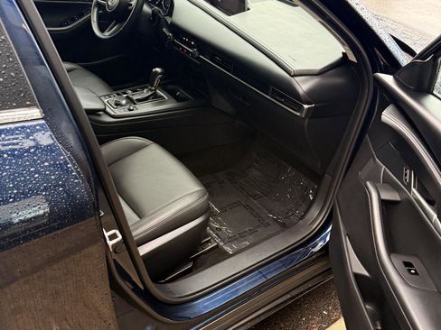 Used 2022 MAZDA CX-30 AWD 2.5 S w/ Select Package image 17