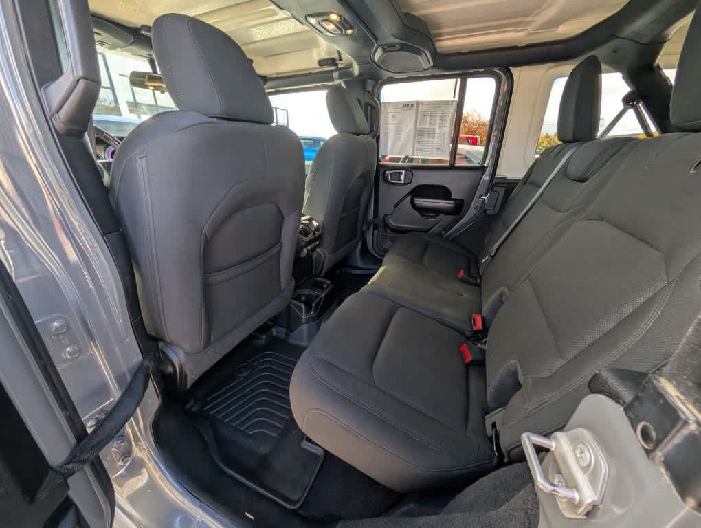 Used 2021 Jeep Wrangler Unlimited Sport AWD/4WD image 25