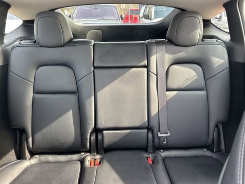 Used 2023 Tesla Model Y Long Range image 12
