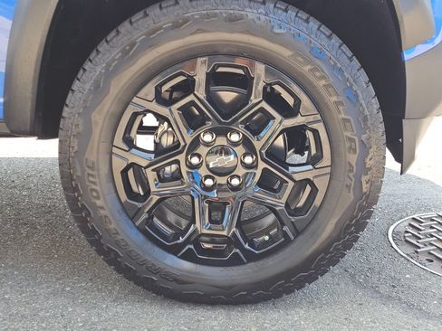 New 2026 Chevrolet Colorado Trail Boss AWD/4WD image 10
