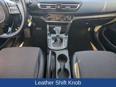 Used 2021 Kia Seltos S image 19