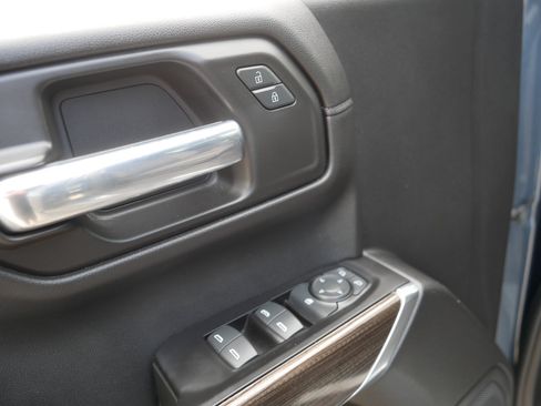 Used 2019 Chevrolet Silverado 1500 RST w/ All-Star Edition AWD/4WD image 19