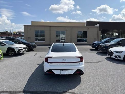 Certified 2022 Hyundai Sonata SEL w/ Convenience Package FWD image 7