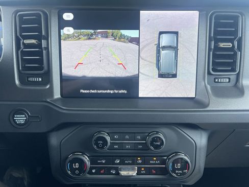 New 2025 Ford Bronco Badlands AWD/4WD image 5