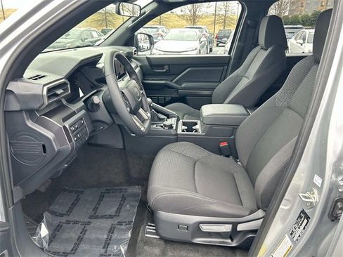 Used 2025 Toyota 4Runner SR5 image 21