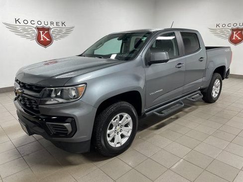 Used 2022 Chevrolet Colorado LT AWD/4WD image 3