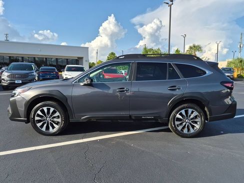 Used 2024 Subaru Outback Limited AWD/4WD image 9