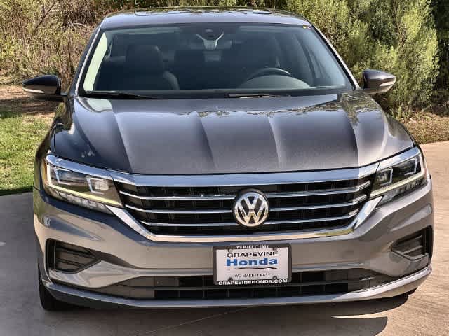 Used 2022 Volkswagen Passat 2.0T FWD image 7