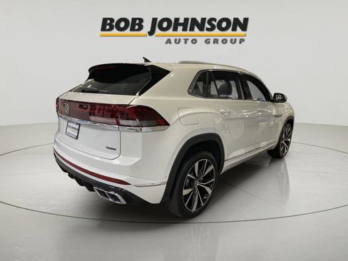 New 2026 Volkswagen Atlas Cross Sport SEL Premium R-Line AWD/4WD image 9