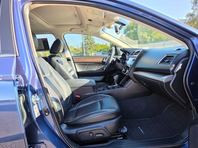 Used 2019 Subaru Outback 2.5i Limited AWD/4WD image 11