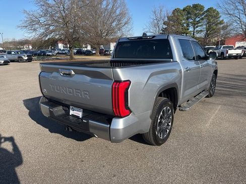 Used 2024 Toyota Tundra Limited image 5